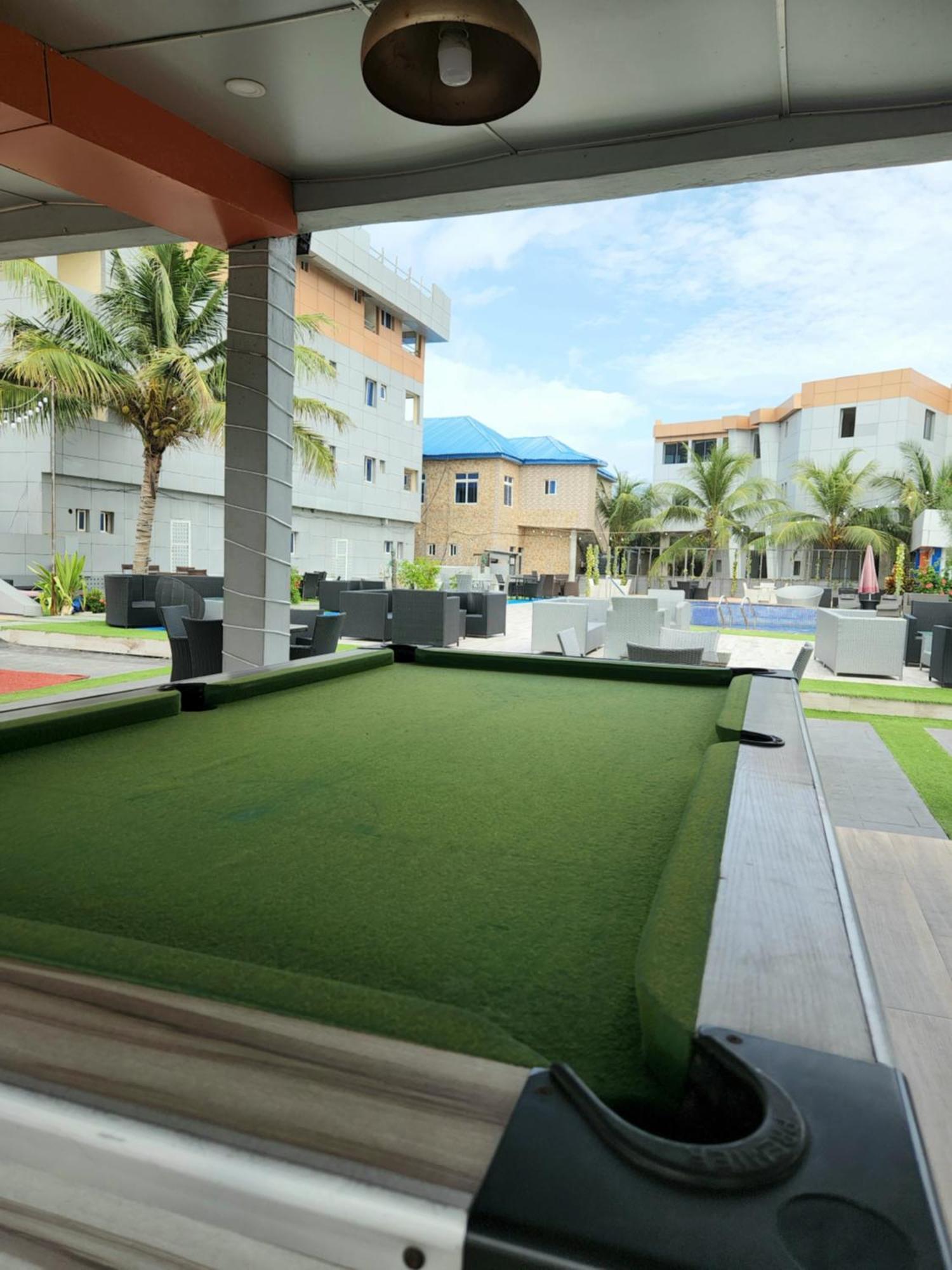 Paradise Beach Resort Lagos Exterior photo